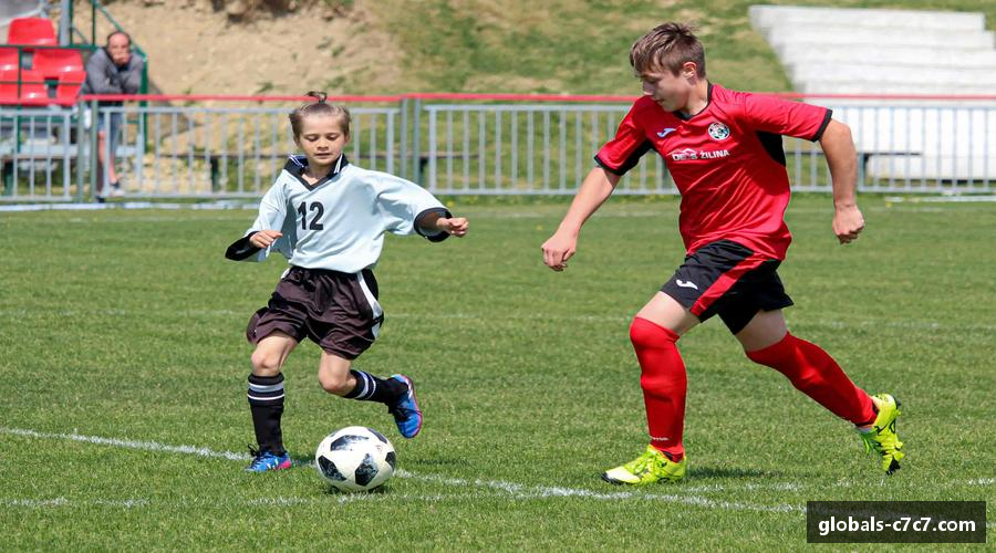 每一滴汗水，都是追梦路上的勇气。